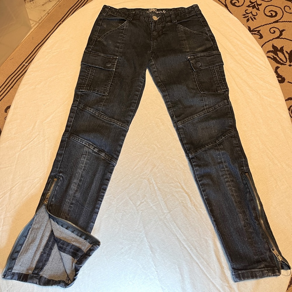 Almost Famous Zippered Straight Leg Cargo Skinny Jeans (Juniors)